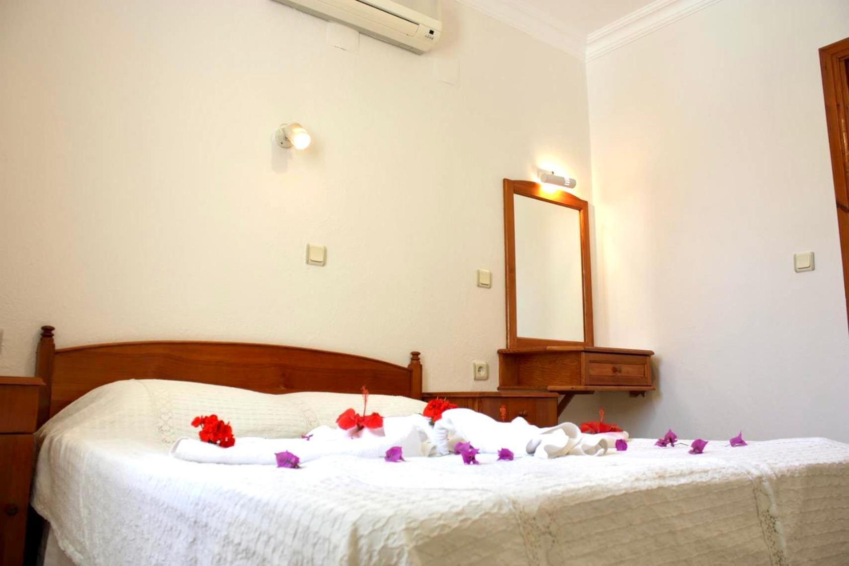 Toloman Bitezpark Apartments Bodrum Exterior foto